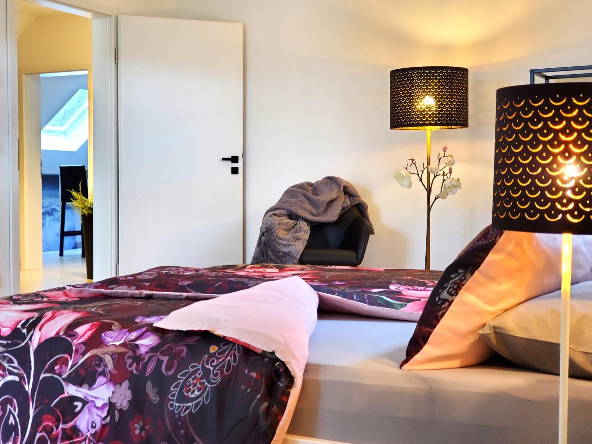 Apartment Chalet Am Schloss Kaltenberg Nahe Ammersee Geltendorf Bagian luar foto